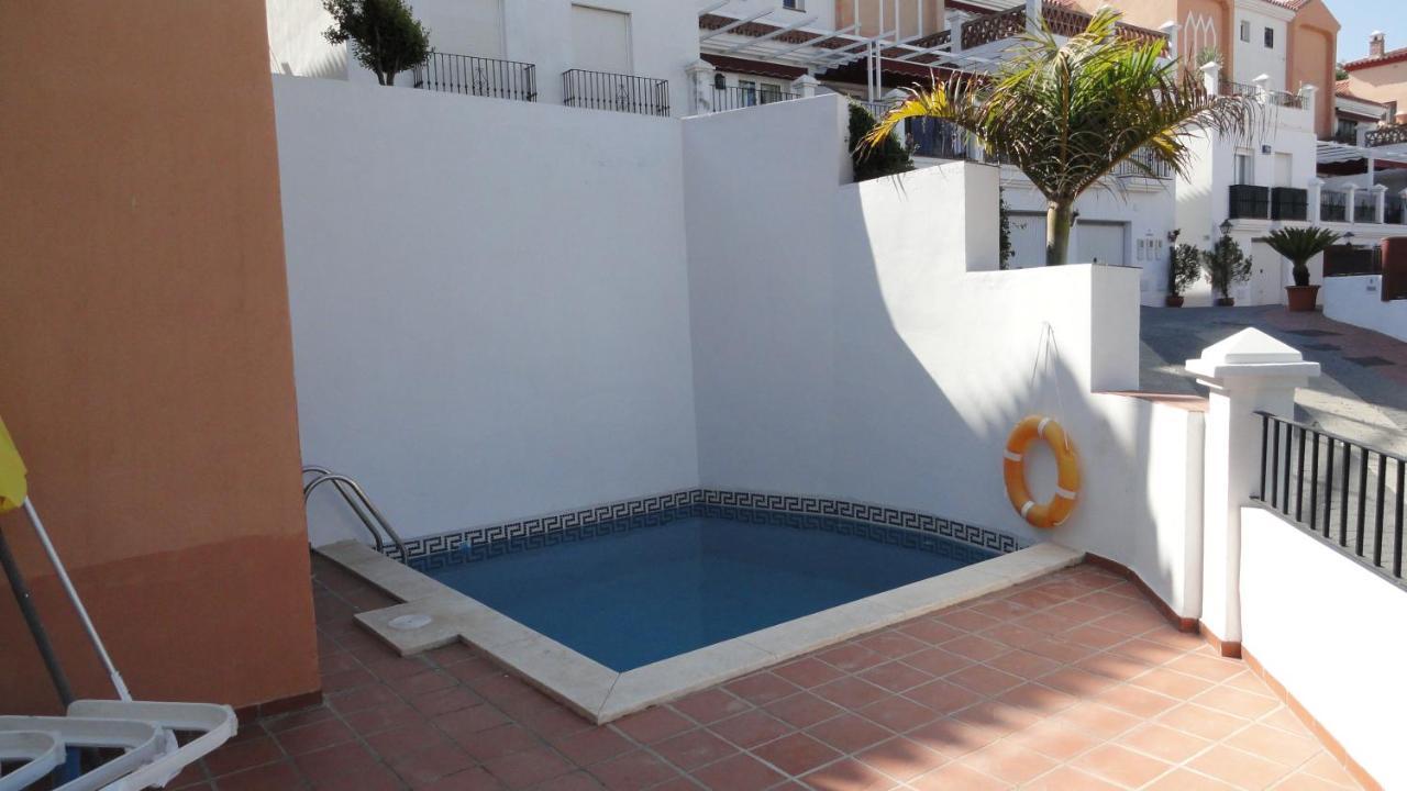 Spacious Family Villa Aljamar 8A Nerja Kültér fotó